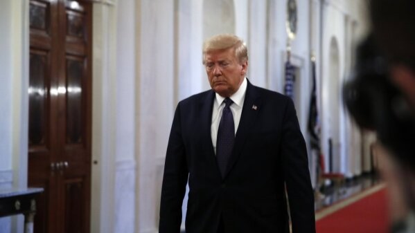 হরমুজ প্রণালি ইস্যুতে এবার চীনের সহায়তা চাইলেন ট্রাম্প